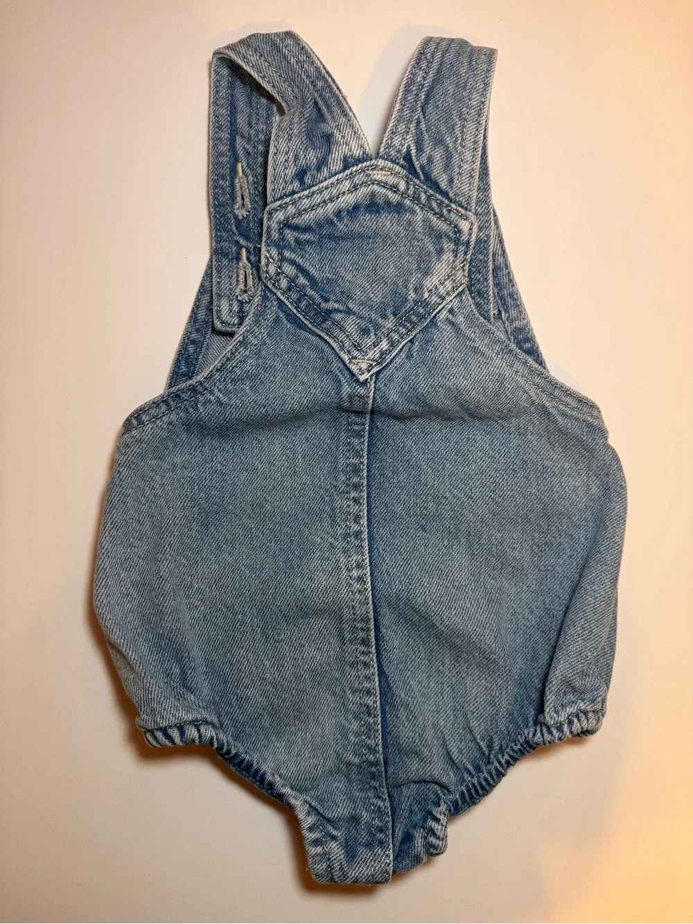 Old Navy Baby Denim Heart Pocket Romper Overalls Light Wash